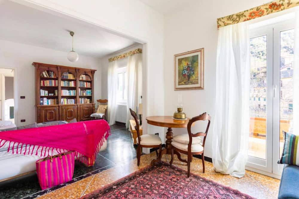 La casa sul fiume in Ellera (Albisola), Albisola Superiore