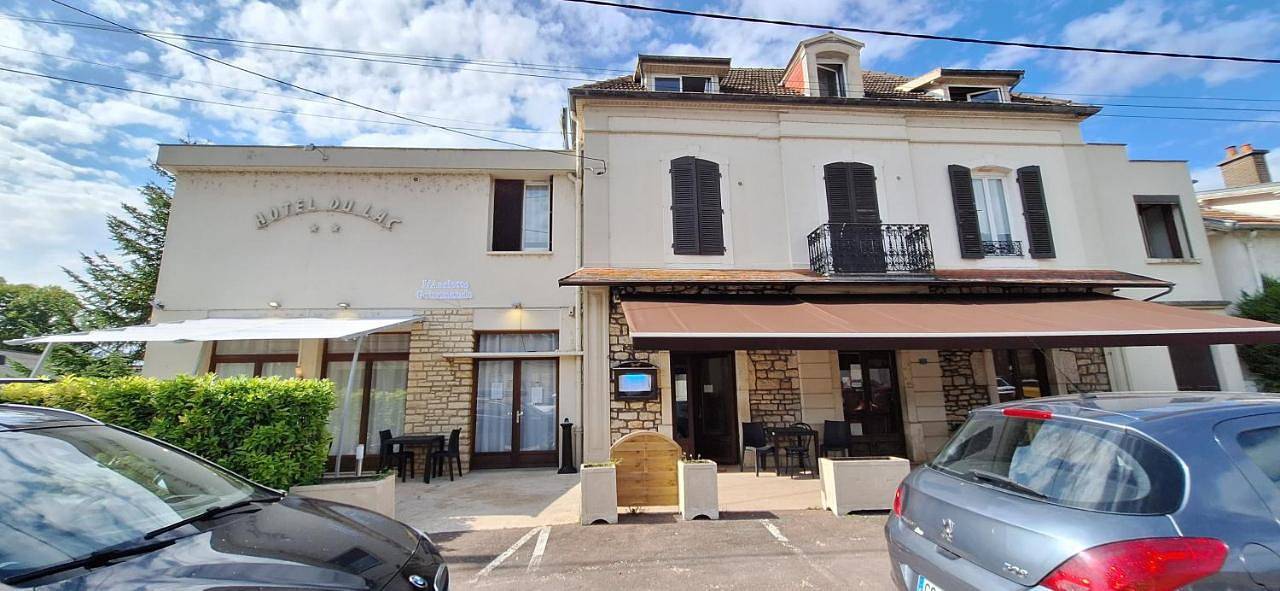 Double Room in Marcilly-sur-Tille, Région de Dijon
