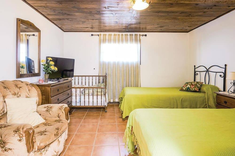 2 bedroom cozy home in Icod el Alto in Los Realejos, Tenerife du Nord