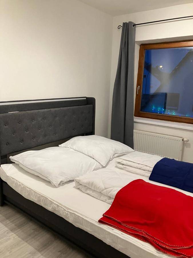 Ferienwohnung für 10 Personen, mit Terrasse