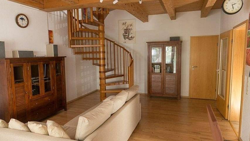 Ferienhaus für 6 Personen, mit Garten in Neubulach