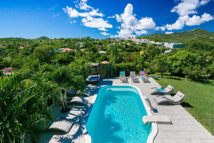 Location de vacances pour 16 personnes, avec terrasse et jardin à Le Diamant - 2