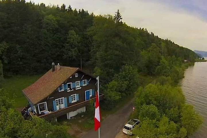 Ferienhaus für 9 Personen, mit Garten