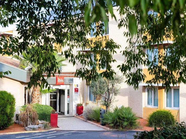Hôtel pour 3 personnes, avec Terrasse et Piscine