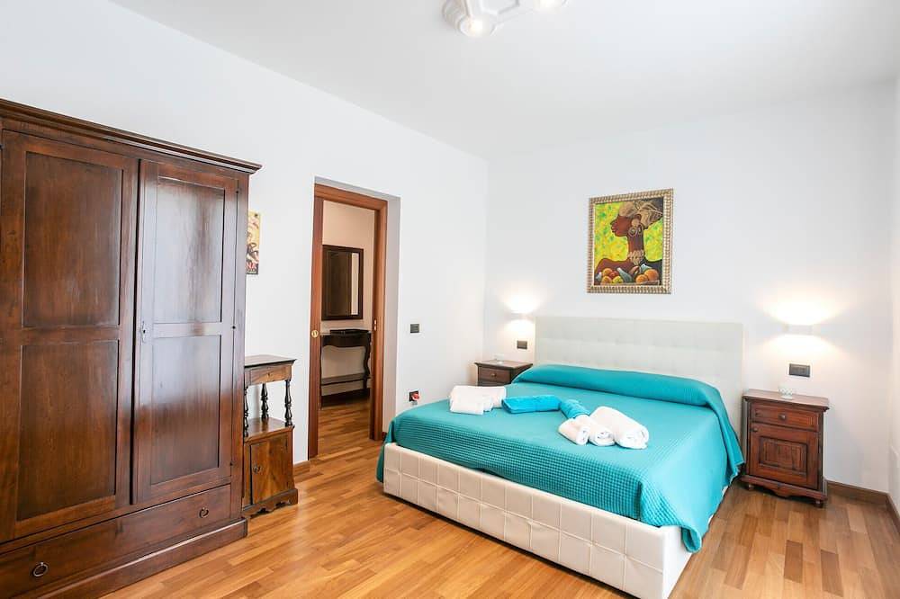 Amazing home in Punta Milocca in Spiaggia della Fanusa, Syrakus