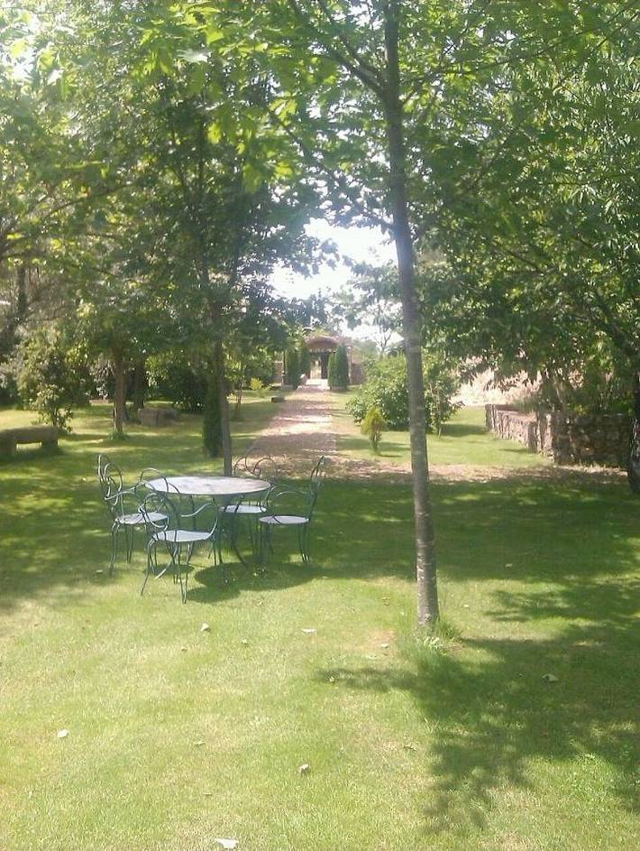 Chalet para 2 personas, con piscina y jardín, Se admiten mascotas en Extremadura - 4