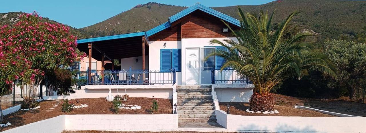 Villa für 6 Personen, mit Garten und Ausblick sowie Terrasse, mit Haustier auf Thassos - 2