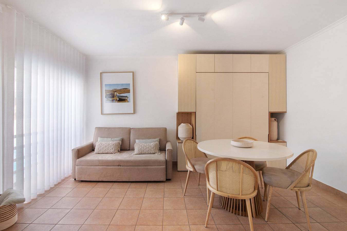 Ganze Wohnung, Ferienwohnung 'Almadrava' mit Gemeinschaftspool, Wi-Fi und Klimaanlage in Cabanas de Tavira, Conceição e Cabanas de Tavira