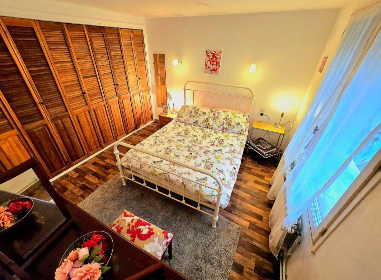 Appartement de vacances entier, Double Room in Villeneuve-les-Corbières, Côte méditerranéenne (France)