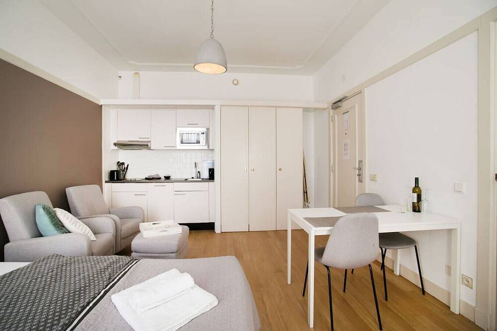 Ganze Wohnung, Modern apartment near Scheveningen beach in Scheveningen, Den Haag