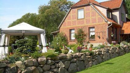 Ferienwohnung für 5 Personen, mit Garten in Bispingen