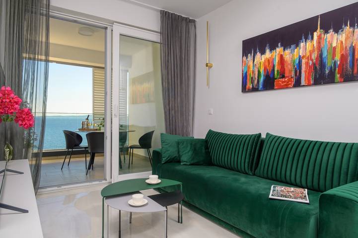 Hel lejlighed, Apartment 'Blue Horizon' with Balcony, Wi-Fi and Air Conditioning in Split, Split-Dalmatien