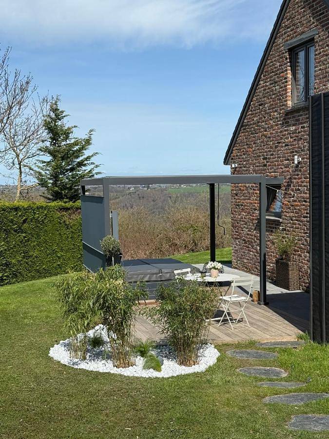 Location de vacances pour 4 personnes, avec jardin et jacuzzi ainsi que piscine et sauna à Chaudfontaine - 2