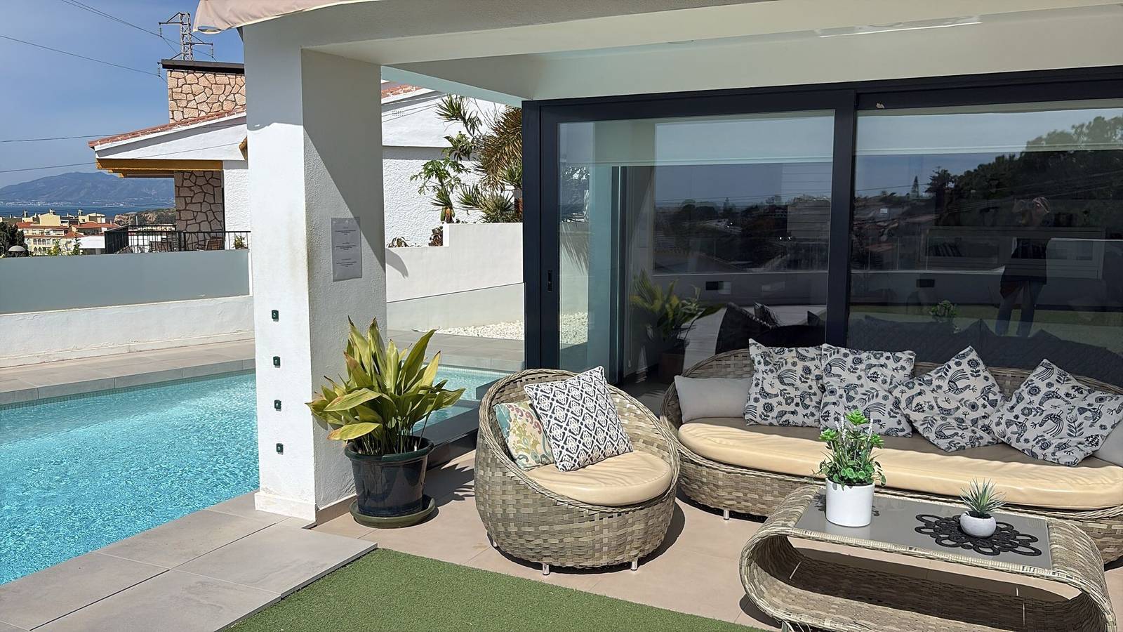 Villa « Carmen » avec vue sur la mer, Wi-Fi et climatisation in La Cala del Moral, Rincón de la Victoria