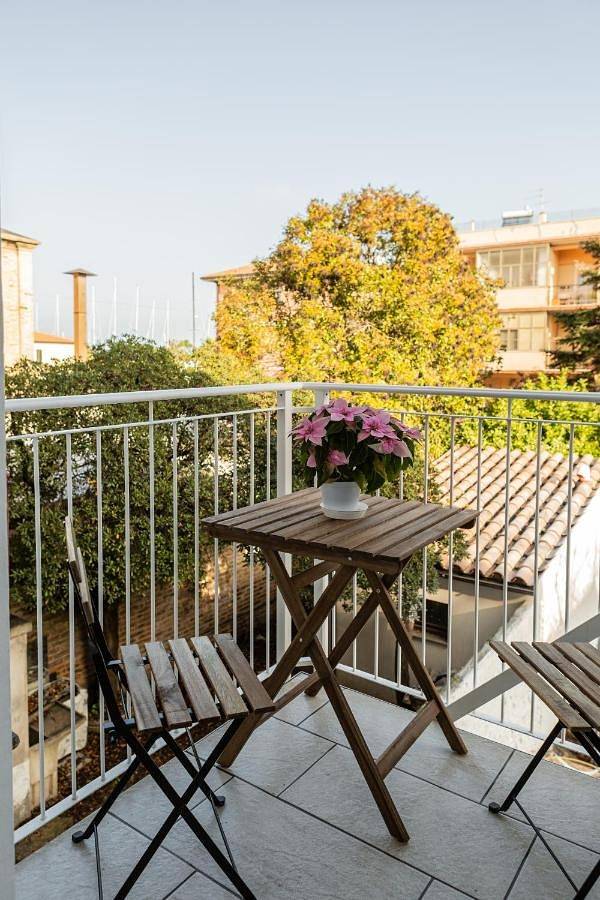 Chambre d’hôte pour 2 personnes, avec Terrasse ainsi que Jardin et Vue dans Marche - 4