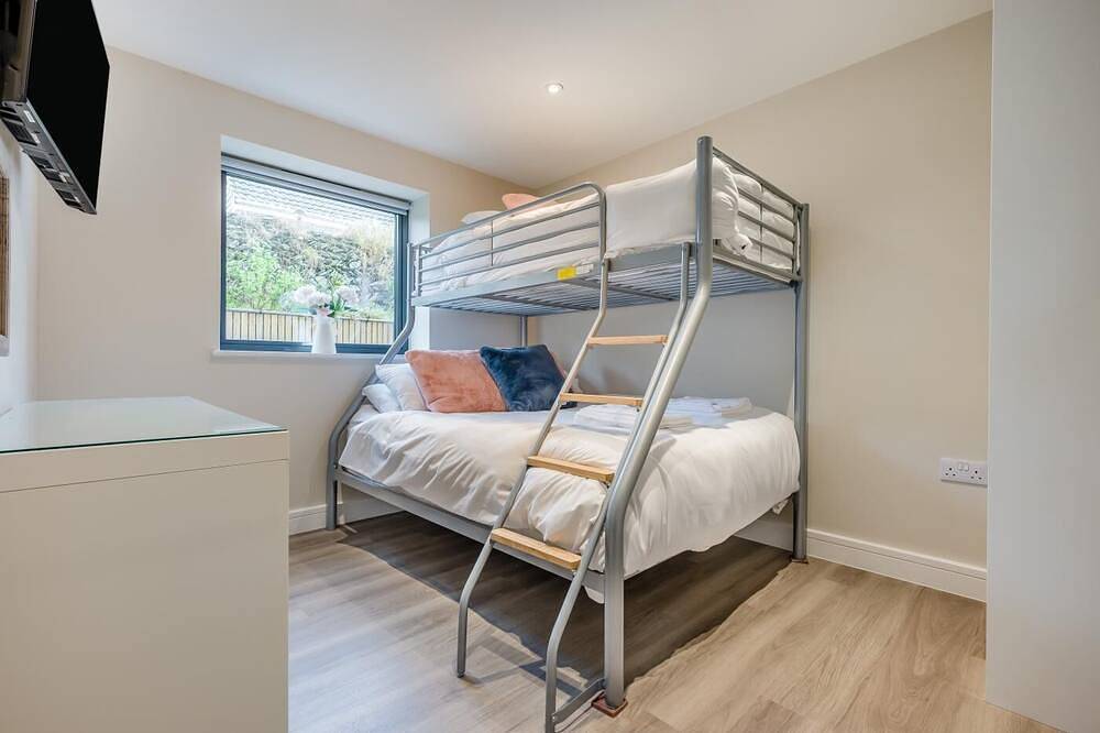 Entire apartment, 2 Bed in Tintagel (oc-a32939) in Tintagel, Pentire Point - Widemouth