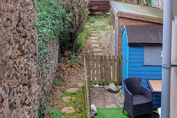 2 bedroom accommodation in Brixham in Brixham, Torbay