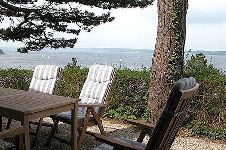 Ferienhaus für 6 Personen, mit Terrasse und Whirlpool sowie Garten und Sauna in Glücksburg - 2