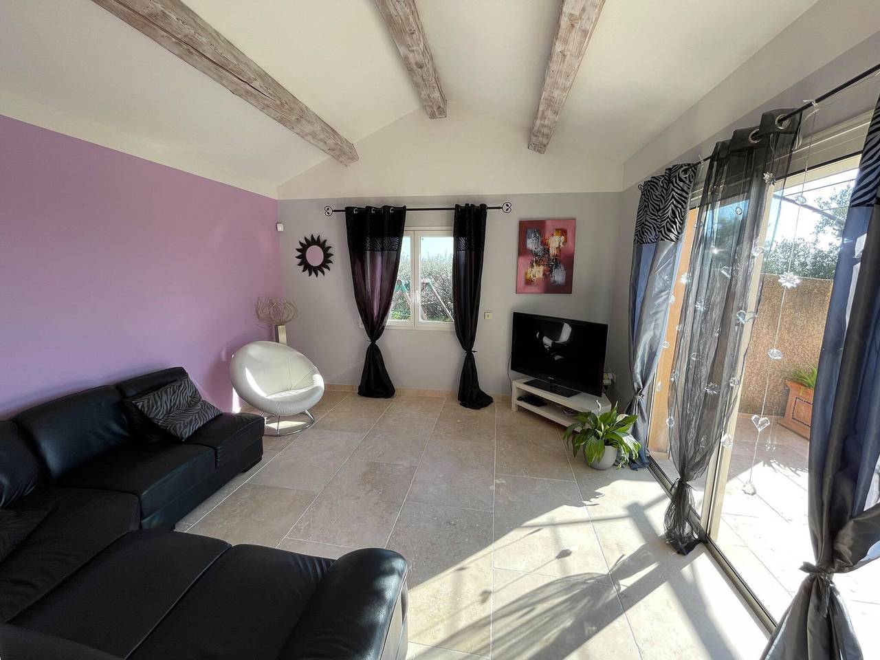Villa in Roquemaure mit Privatpool in Roquemaure, Nimes und Umgebung