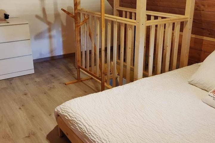 Location de vacances pour 7 personnes, avec terrasse et jardin à Picherande - 3