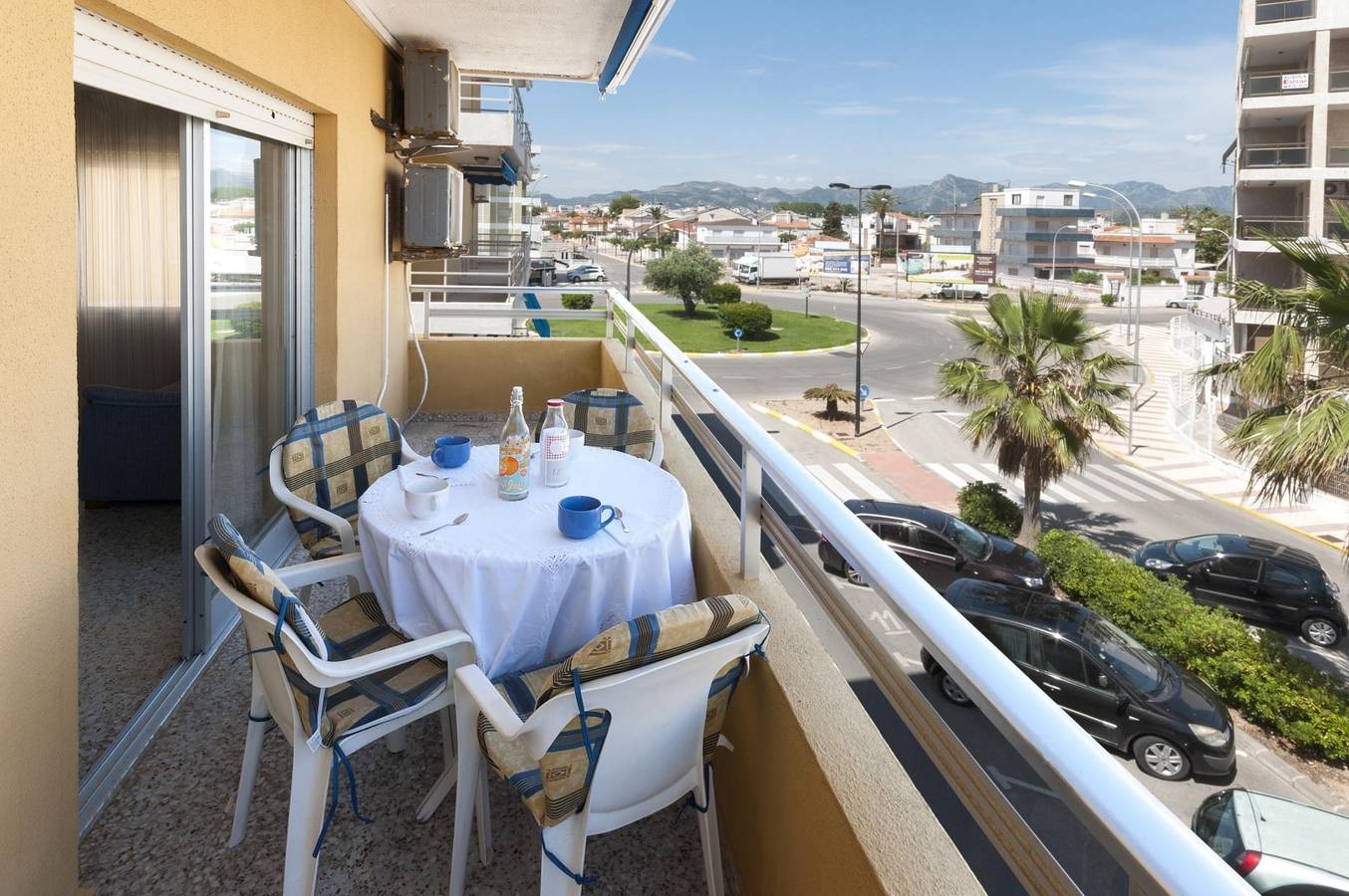 Apartamento vacacional entero, River  - Apartamento con vistas al mar Wifi Gratis in Daimuz, Costa de Valencia