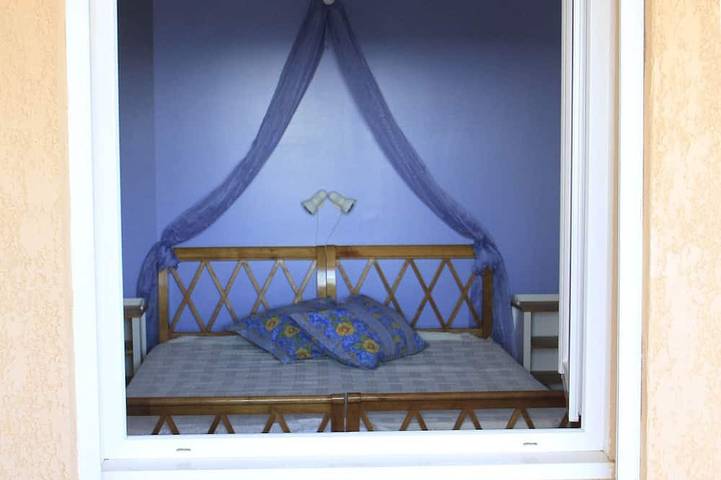 Gîte pour 4 personnes, avec jardin et piscine à Vernègues - 3