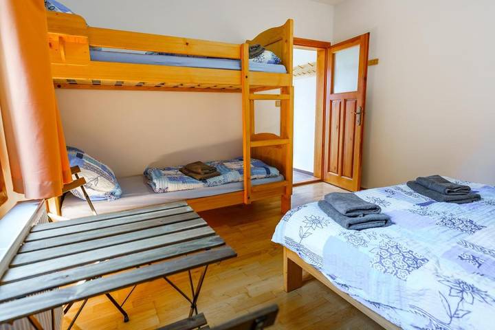 Camping für 5 Personen, mit Terrasse, mit Haustier in Tschechien - 2