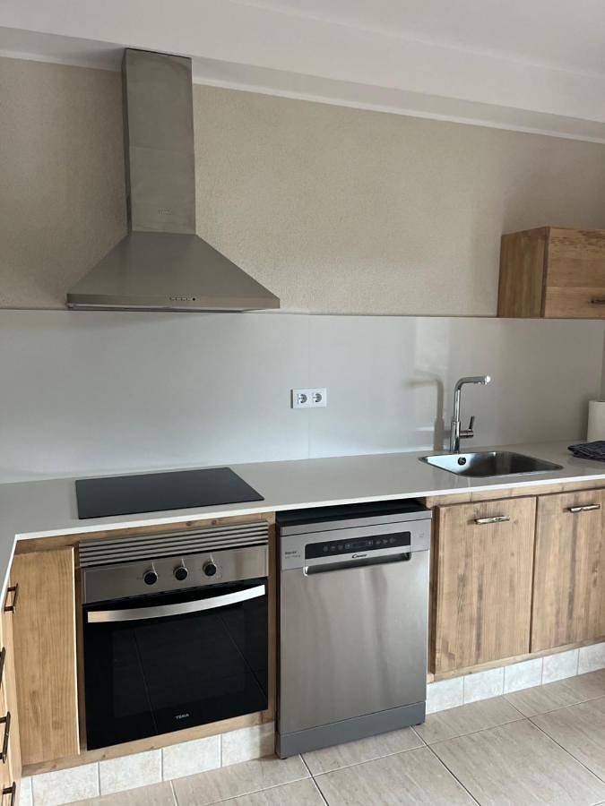 Gîte pour 8 personnes, avec piscine ainsi que vue et jardin dans San Celoni - 4