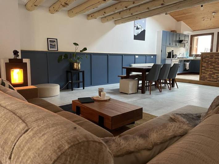 Appartement de vacances pour 6 personnes, avec terrasse ainsi que vue et jardin