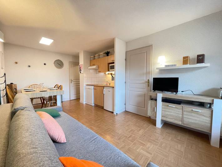 Chalet pour 6 personnes, avec piscine et terrasse, animaux acceptés dans Espace Diamant