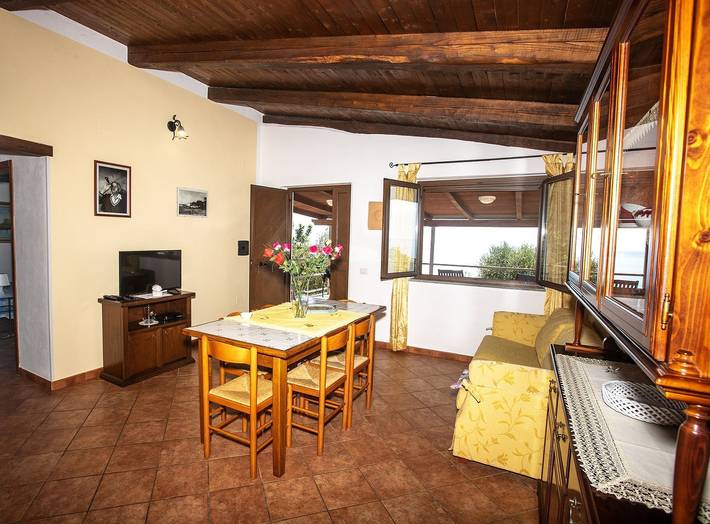 Ferienhaus für 4 Personen, mit Terrasse und Garten sowie Ausblick in Kampanien - 4