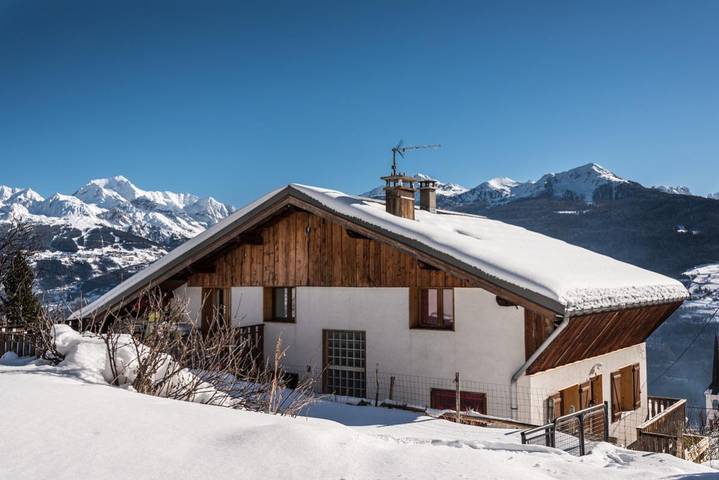 Gîte pour 4 personnes, avec Terrasse à Granier