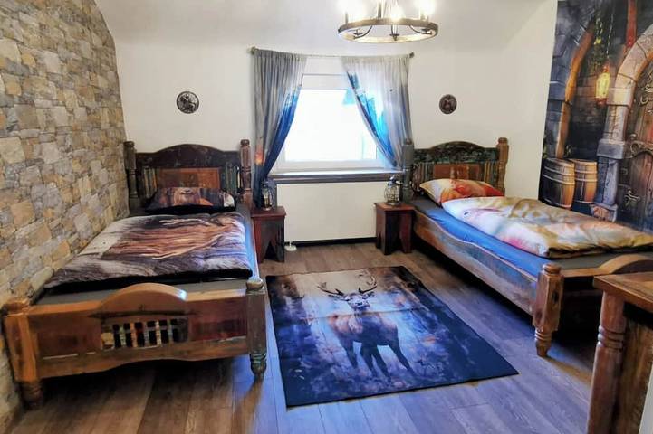 Gîte pour 4 personnes, avec Balcon ainsi que Jacuzzi et Sauna à Wilhelmsfeld