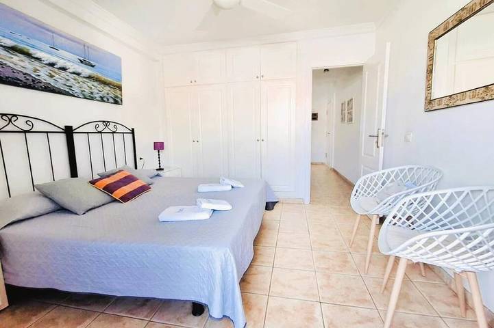 Gîte pour 2 personnes, avec balcon dans La Caleta - 3