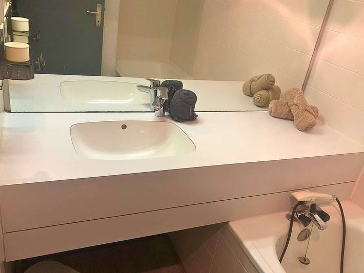 Ganze Wohnung, Gemütliche 2-Zimmer-Wohnung für 5 Personen, direkt an der Piste, nahe Fußgängerzone in Valmorel, Les Avanchers-Valmorel