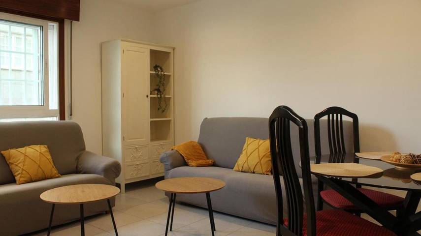 Gîte pour 5 personnes, avec terrasse à Pontevedra - 2