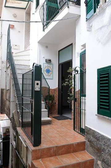 Maison d’hôte pour 3 personnes, avec balcon à Cetara