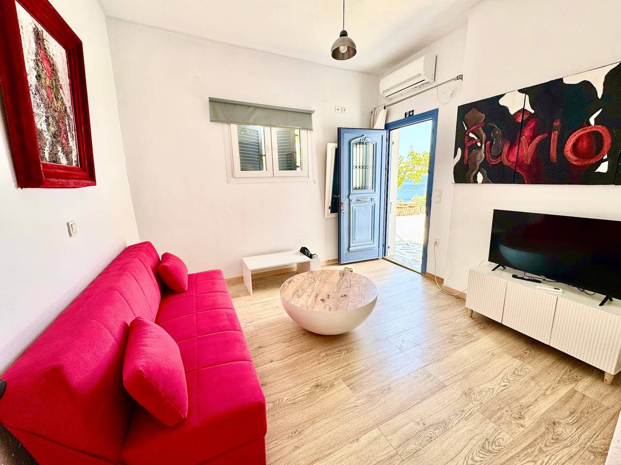 Apartamento inteiro, Apartamento 'Porfira' com jardim privado, Wi-Fi e ar condicionado in Tinos