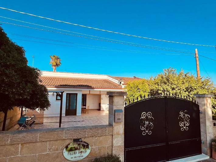 B&b per 2 persone, con panorama e giardino in Otranto