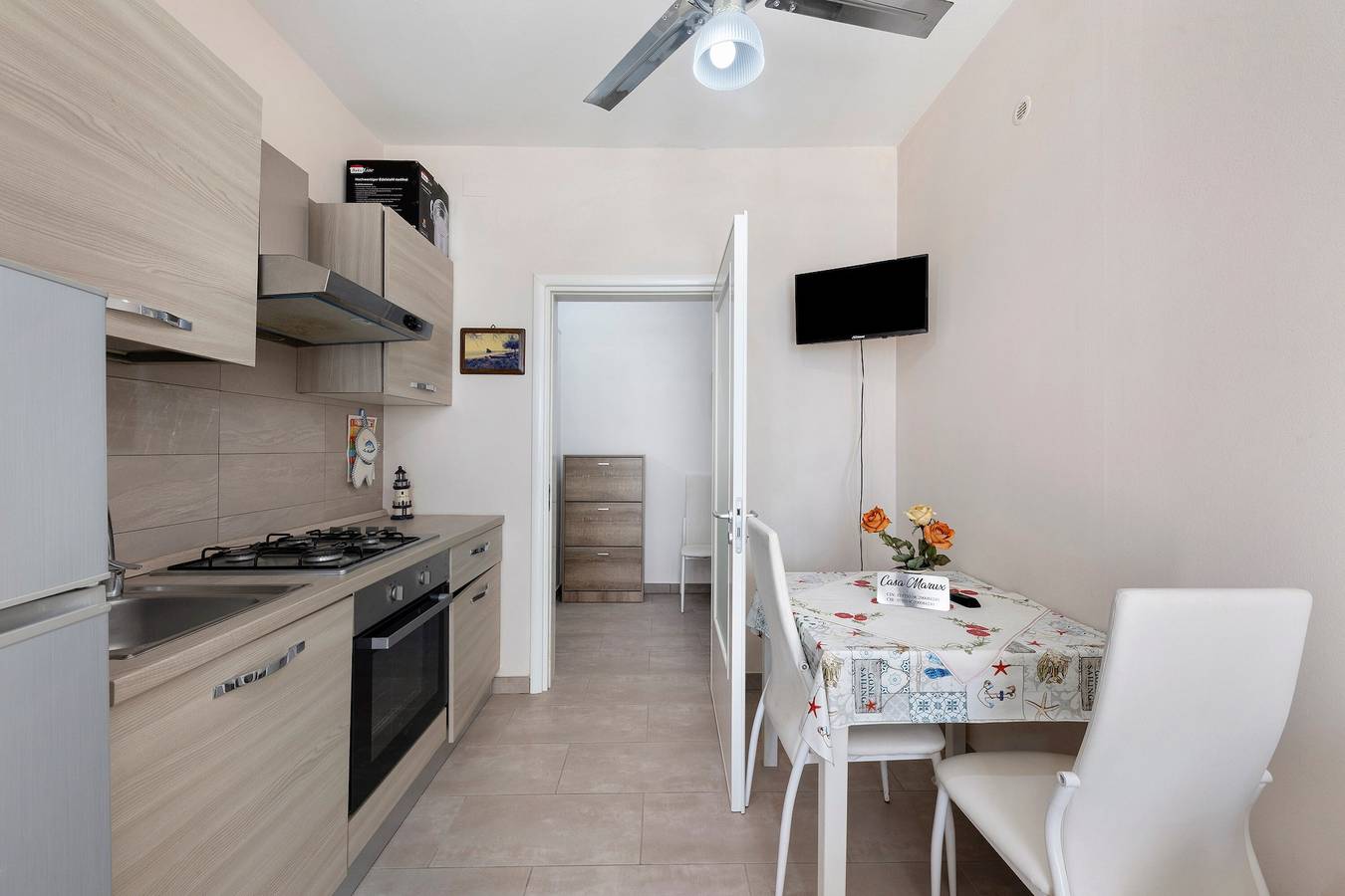 Casa Vacanze 'Santa Maria Di Leuca Casa Marux' con Aria Condizionata in Leuca, Castrignano del Capo