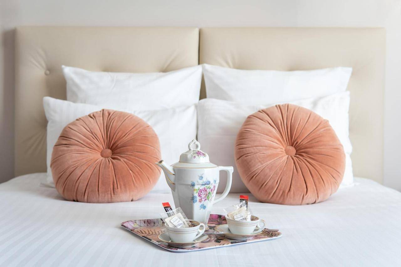 Superior Double or Twin Room in Francheville, Lyon et ses environs