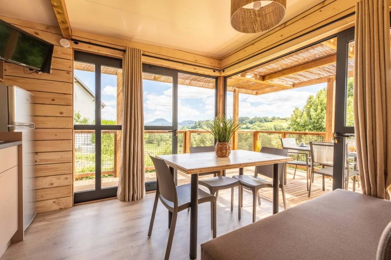Chalet 3 étoiles - ccbgbfg in Saint-Bonnet-près-Orcival, Regionaler Naturpark Volcans d'Auvergne