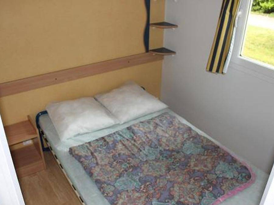 Camping Le Plan d'eau St Charles - Mobilheim 4 personen - Mh2 20 m² keine Terrasse - (Betten: 1gd + 2 pts Etagenbett) in Damiatte, Castres und Umgebung