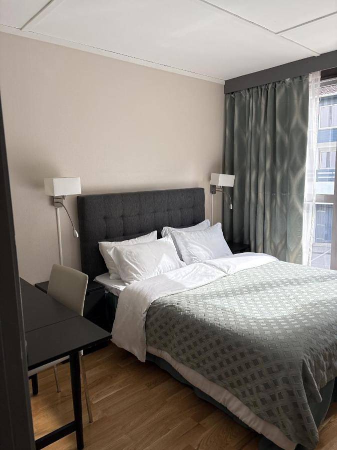 Hôtel pour 2 personnes, avec vue sur le lac ainsi que terrasse et vue, animaux acceptés dans Geiranger - 2
