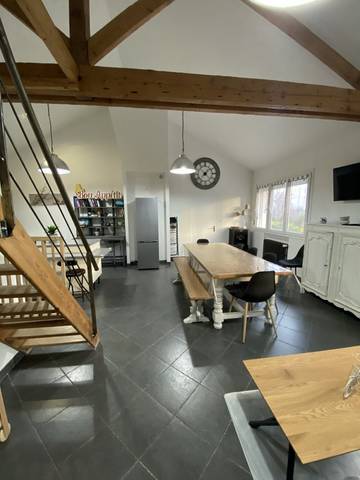 Gîte pour 6 personnes, avec balcon et jardin à Vigny