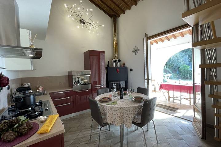 Appartamento intero, Casa Rosmarino con giardino by Toscanatour in Riparbella, Costa degli Etruschi