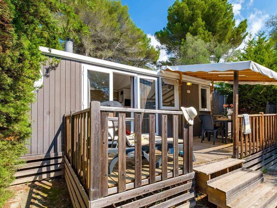 Camping Saint Louis - Mobilhome 4 personas - Mobil-home | Confort | 2 Dormitorios | 4 Pers. | Terraza elevada | Tv in La Roquette-sur-Siagne, Region de Cannes