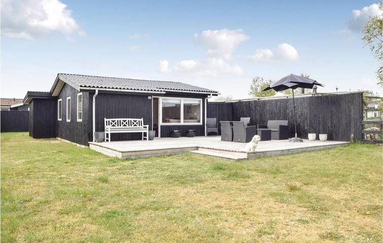Ferienhaus für 6 Personen, mit Terrasse und Garten in As Vig