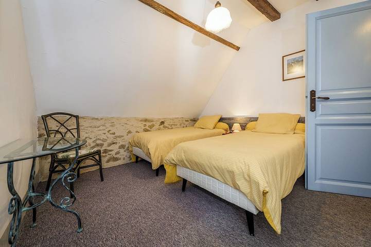 Location de vacances pour 10 personnes, avec jardin et terrasse, animaux acceptés à Masclat - 4