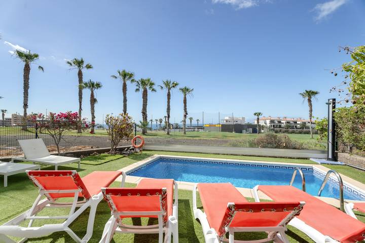 Villa pour 8 personnes, avec jardin, adapté aux familles à Tenerife - 2
